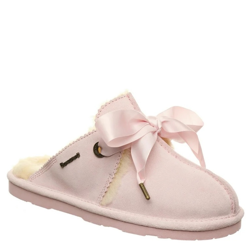 *Never worn* Bearpaw Jolietta Pink Slippers Women’s Size 7